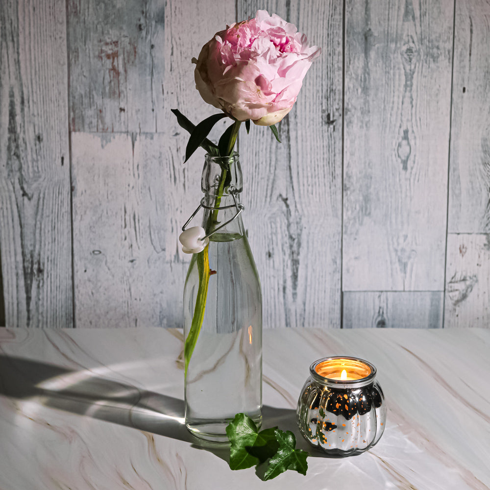 Richland Vintage Glass Vase with Topper