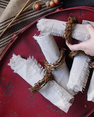 12 Linen Napkins with Fringe Edge 20in